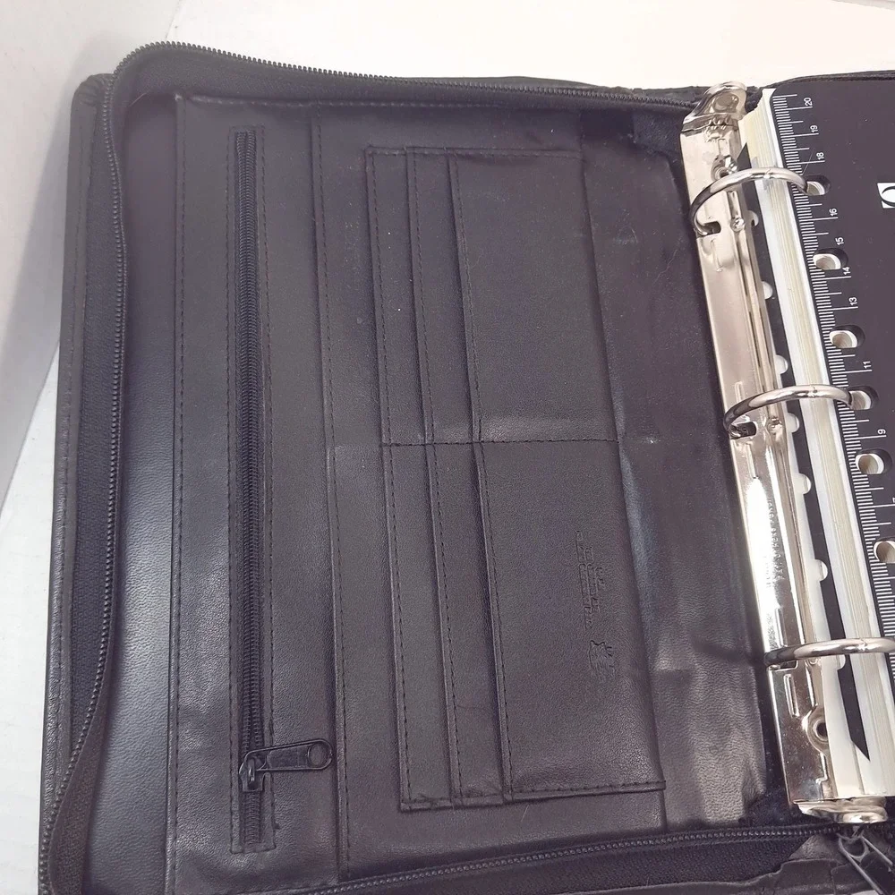 Day Runner Pro Business System Binder Planner Black 3-Ring Organizer & inserts